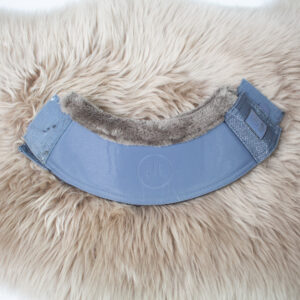 Eskadron Hufglocken Softslate Fauxfur doveblue M