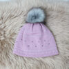 Pikeur Mütze mit Strass & Kunstfell violet grey 53-55