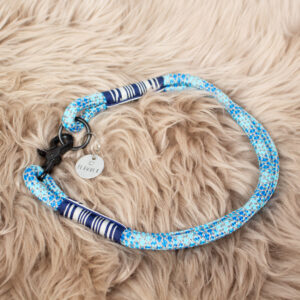 Elbwolf Halsband hellblau 60 cm