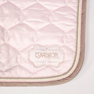 Eskadron Schabracke Glossy Perform powderrose DR