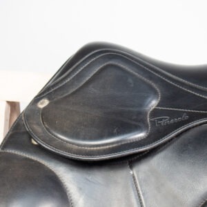 Amerigo Monoblatt Dressursattel Pinerolo schwarz 17,5