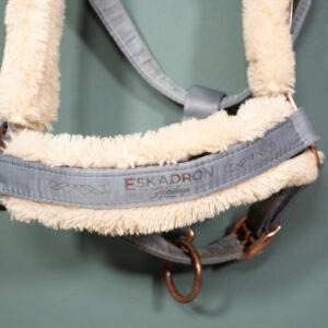 Eskadron Heritage Halfter Faux Fur ashblue COB