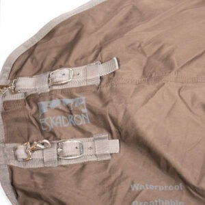 Eskadron Outdoordecke 250g braun 165