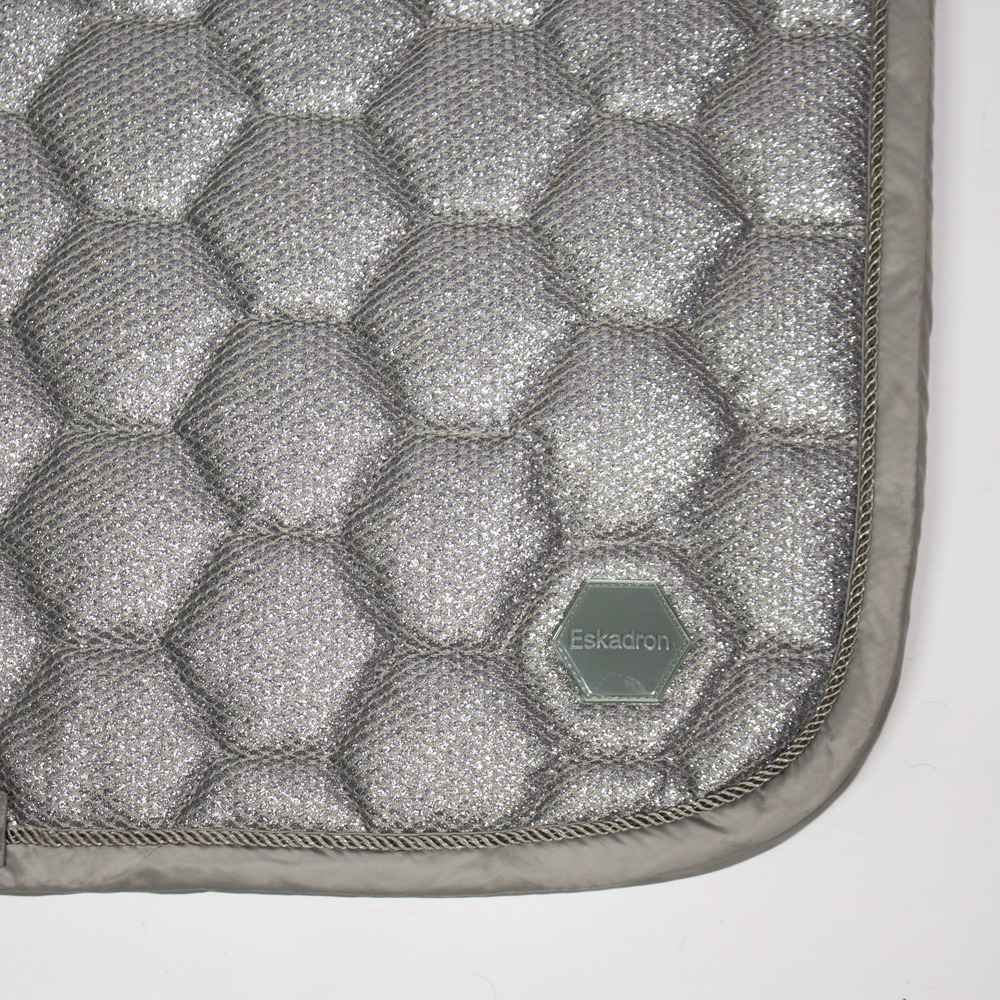 Eskadron Reflexx Schabracke Glitter Mesh lightolive VS – Bild 2