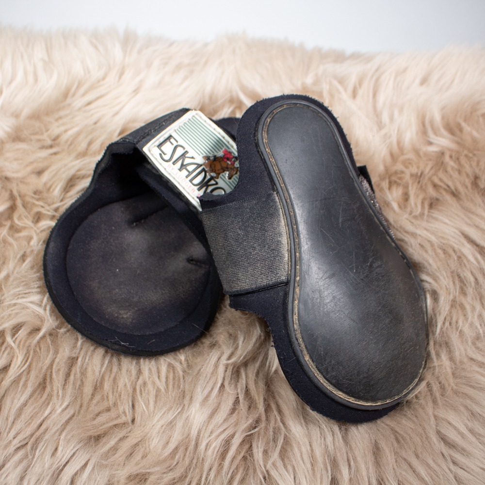 Eskadron Streichkappen schwarz L