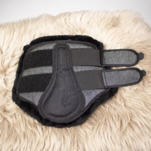 Eskadron Platinum Gamaschen Fauxfur black S