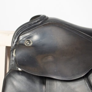 Kieffer Dressursattel schwarz 17,5″